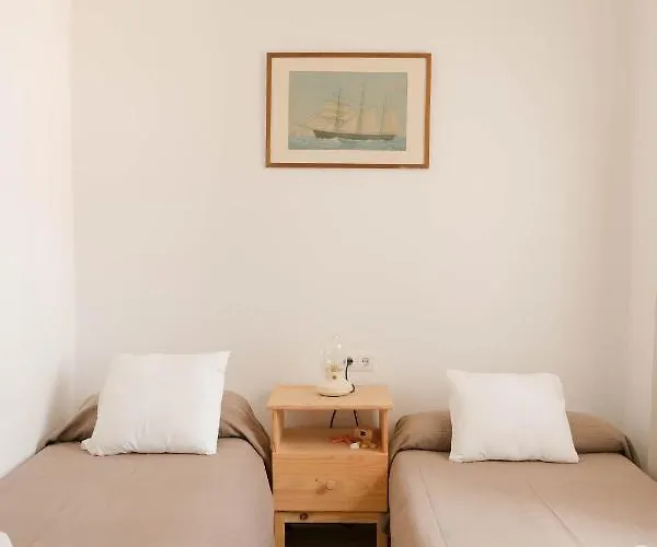 Sa Caleta יורט דה מאר