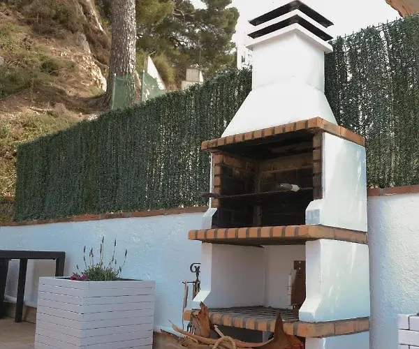 וילה Sa Caleta *